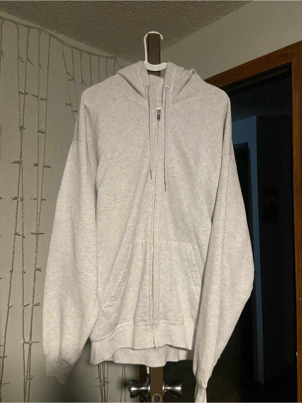 Classic Light Gray Full-Zip Hooded Sweater for Men
